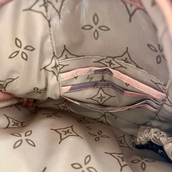 Lug Ranger Pink Camo purse - Picture 9 of 13